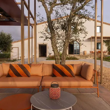 Bufi, Espectacular Casa Con Piscina Interior Villa