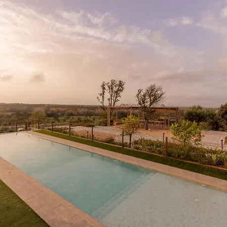 Bufi, Espectacular Casa Con Piscina Interior