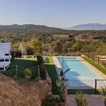 Bufí, Espectacular Casa Con Piscina Interior