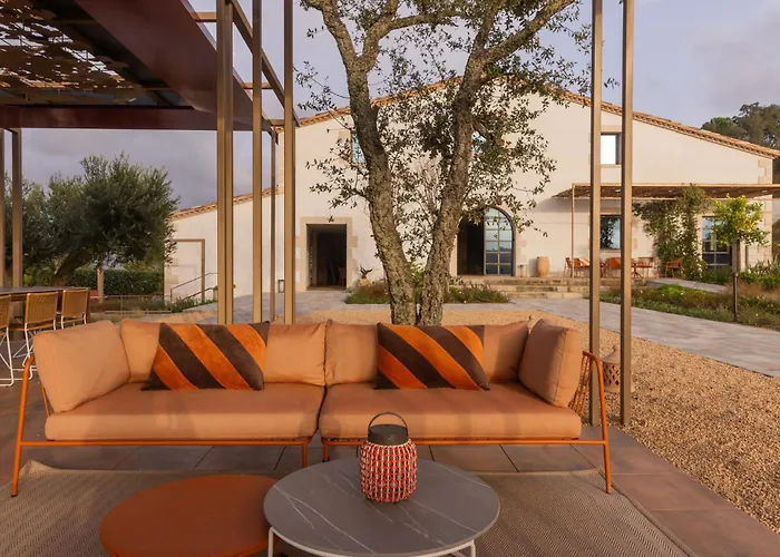 Bufi, Espectacular Casa Con Piscina Interior Villa